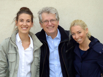 Astrid Aschenbrenner und Patrizia Wunderl (Aschenbrenner & Wunderl) und Gerhard Blaboll beim Radiointerview