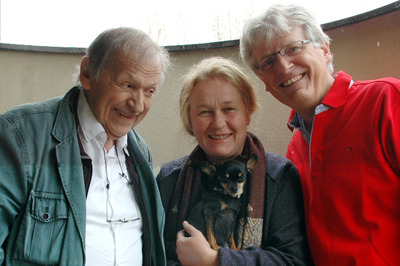 Eberhard Kummer und Ulrike Bergmann und Gerhard Blaboll beim Radiointerview