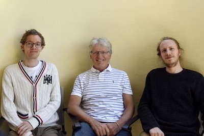 Felix Biller, Martin Melzer, Christoph Karas ("PRIM") und Gerhard Blaboll beim Radiointerview